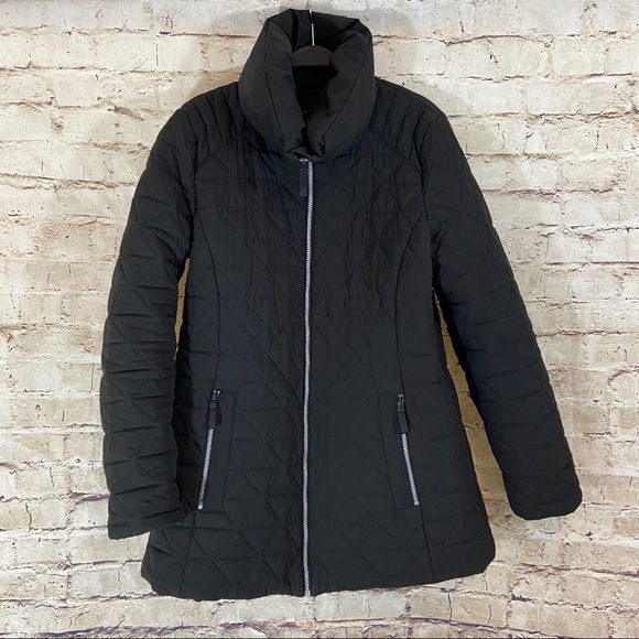 Andrew Marc Jackets & Blazers - Andrew Marc New York puffer jacket size large